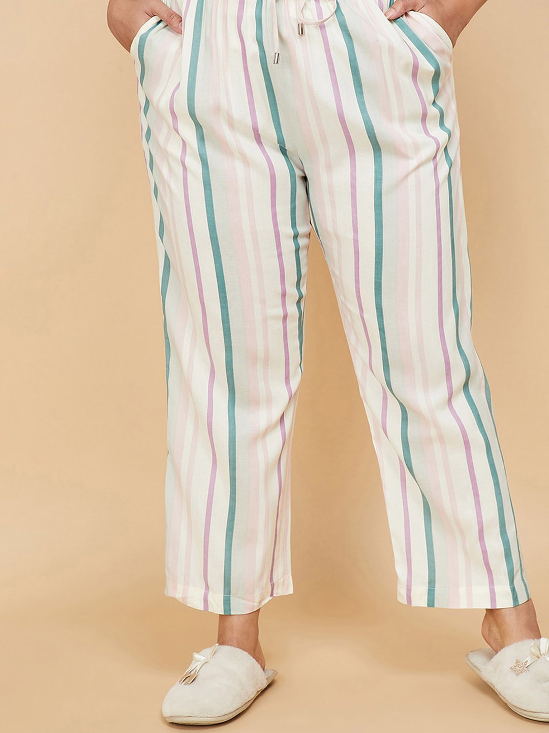

max Women Striped Lounge Pants, White