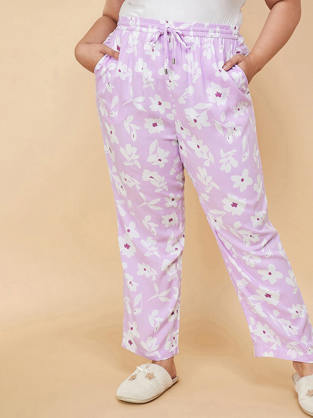 

max Women Floral Printed Mid-Rise Lounge Pants, Purple