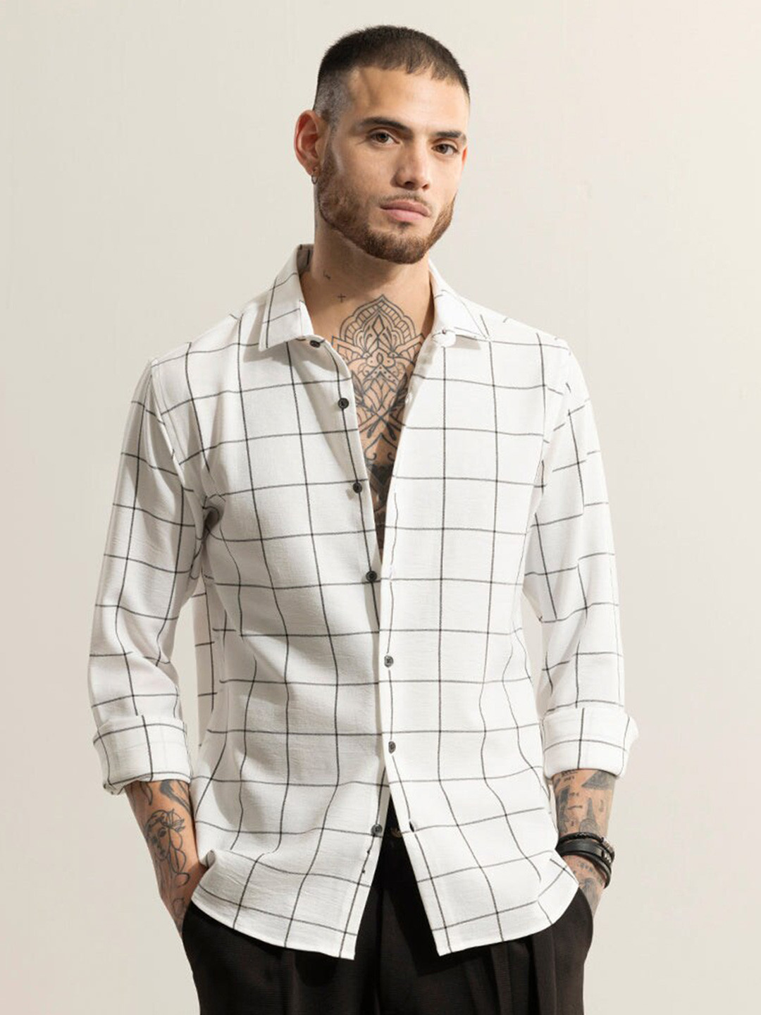 

Snitch Classic Windowpane Checks Spread Collar Long Sleeves Cotton Casual Shirt, White