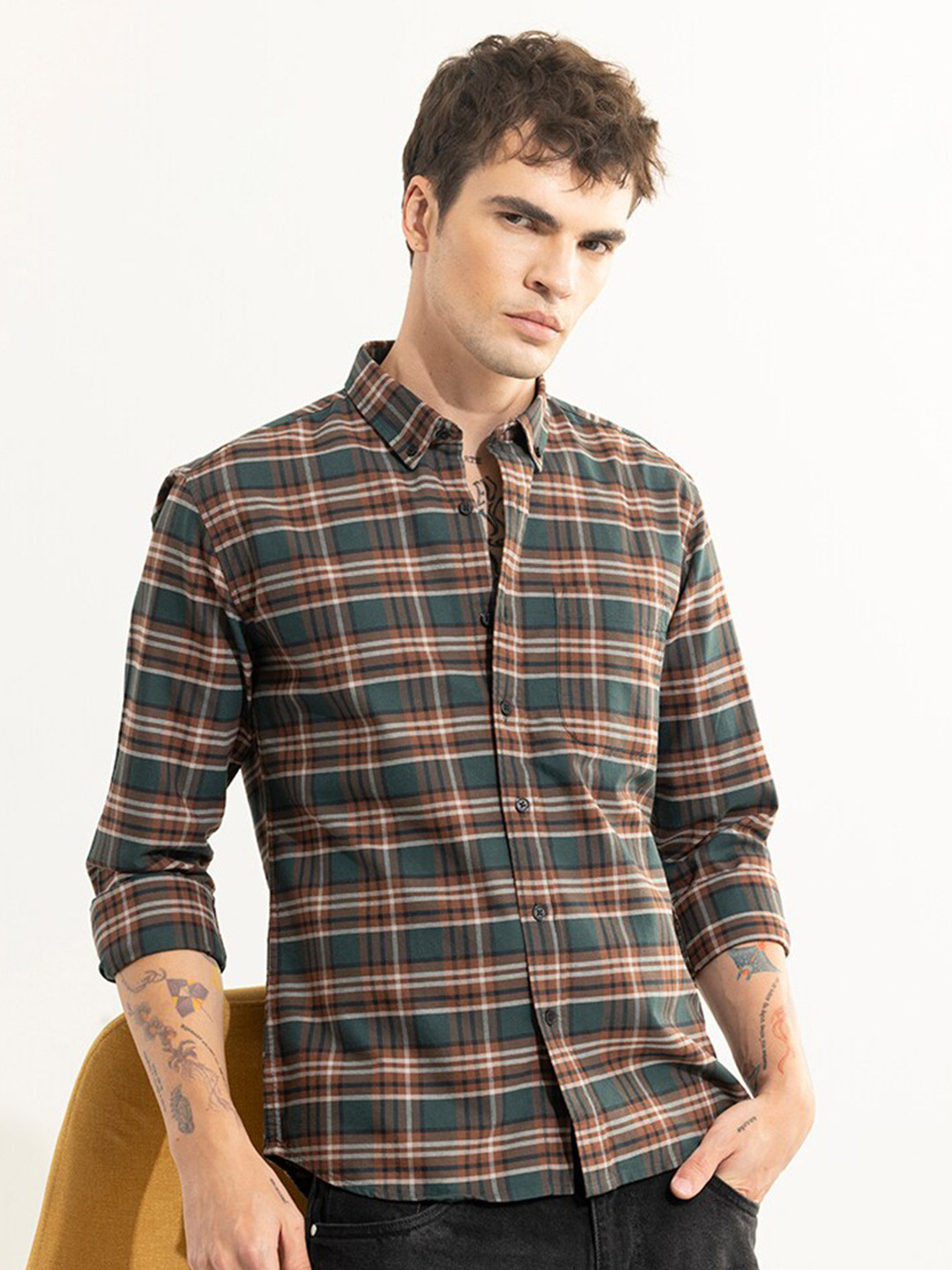 

Snitch Classic Tartan Checks Spread Collar Long Sleeves Cotton Casual Shirt, Green