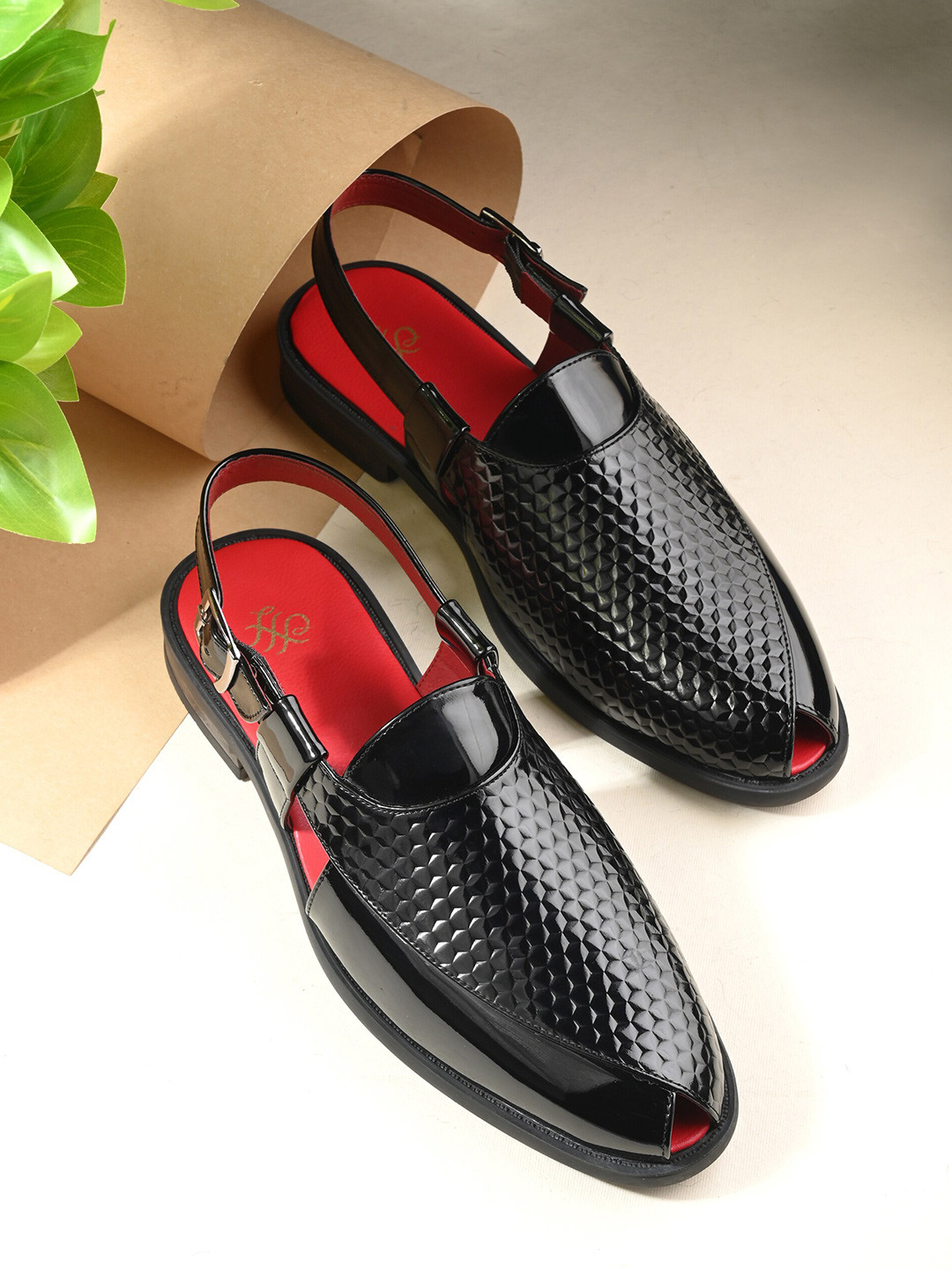 

House of Pataudi Men Textured Shoe-Style Sandals, Black