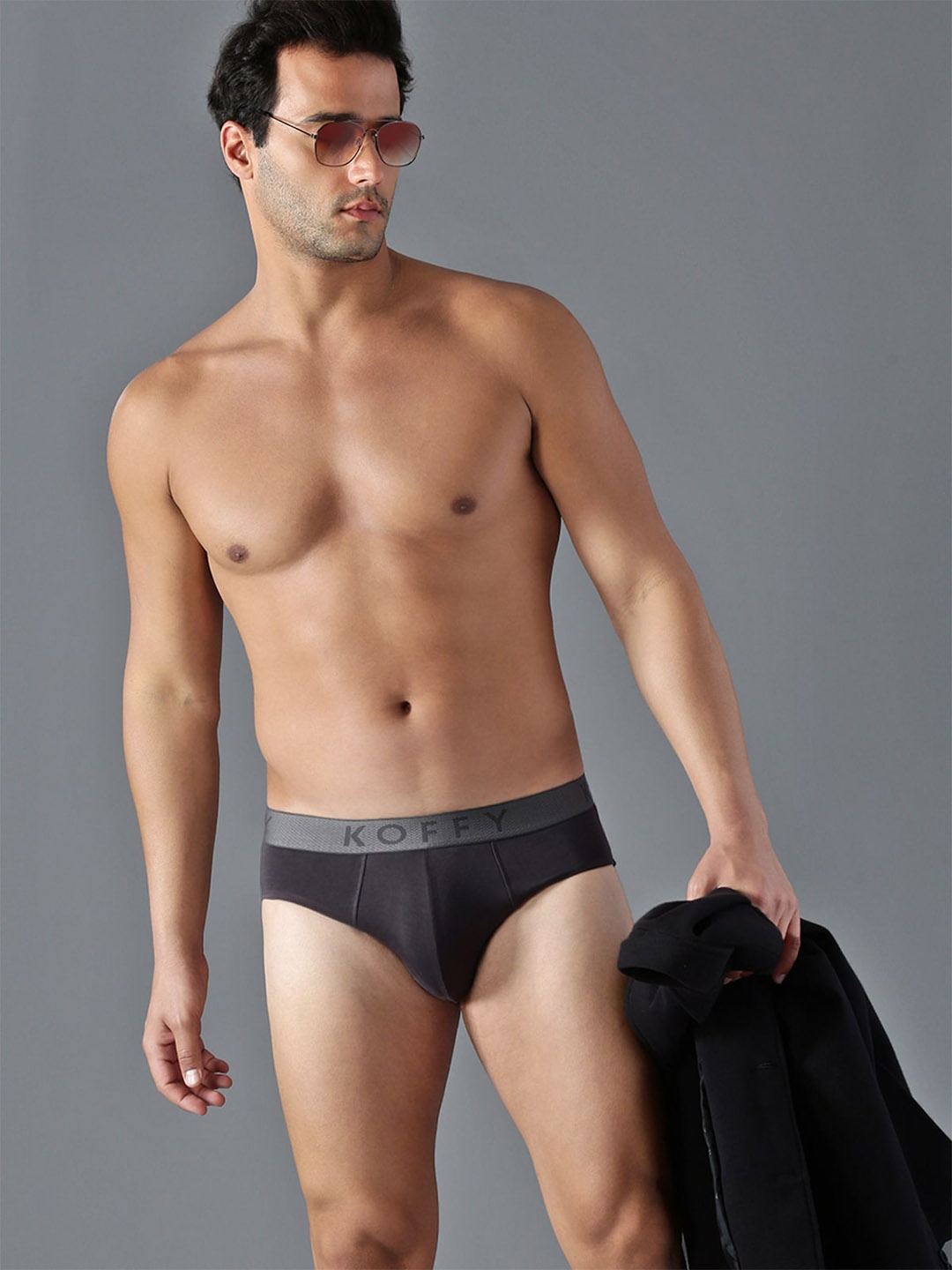 

KOFFY Mid Rise 4 Way Stretch Anti-Microbial Cotton Lycra Basic Briefs KOFFY_KI43_DGRY_1PC, Grey