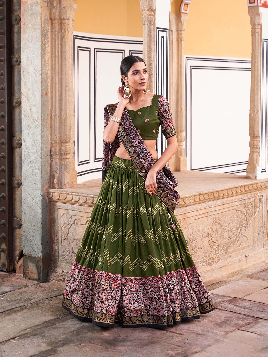 

LOOKNBOOK ART Ethnic Printed Semi-Stitched Lehenga & Unstitched Blouse With Dupatta, Green