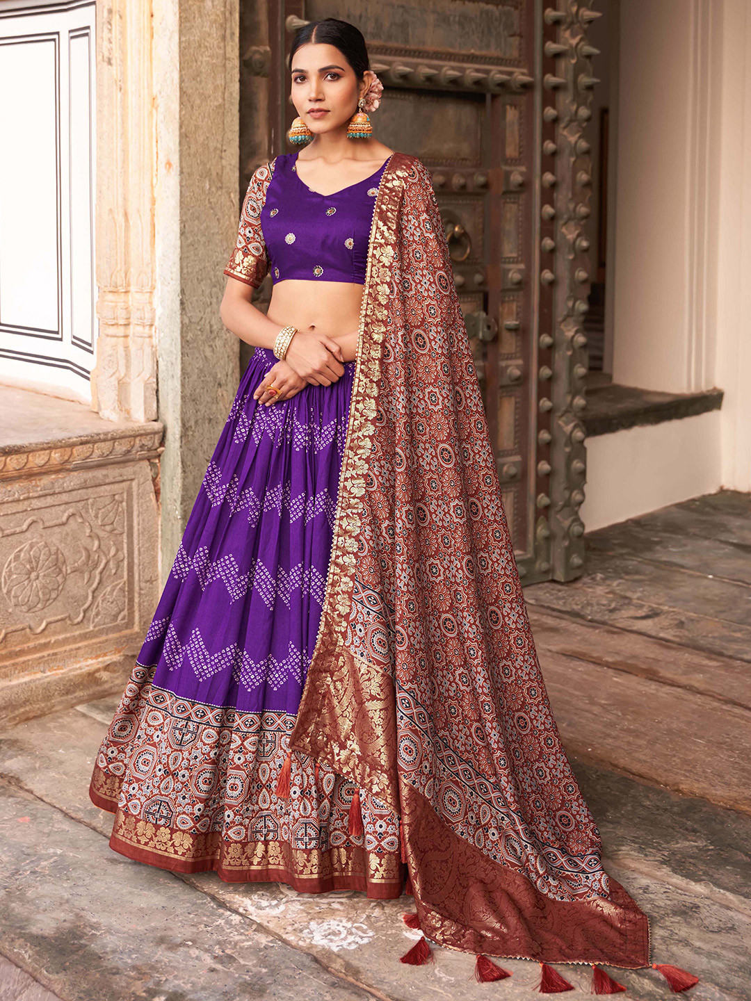 

LOOKNBOOK ART Ethnic Printed Semi-Stitched Lehenga & Unstitched Blouse With Dupatta, Purple