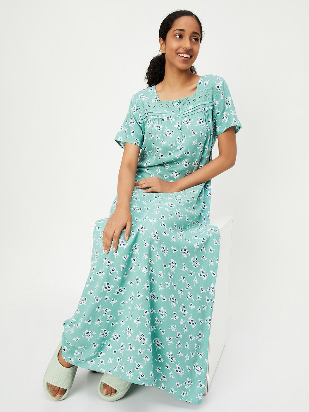 

max Floral Printed Maxi Nightdress, Green
