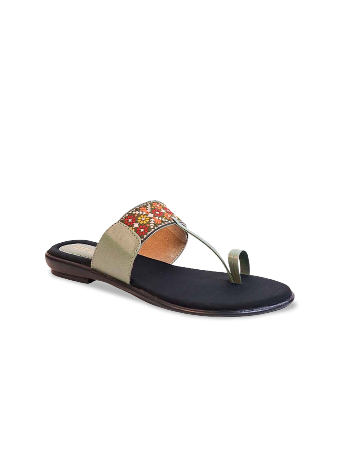 

Ozuri Embroidered One Toe Flats, Green
