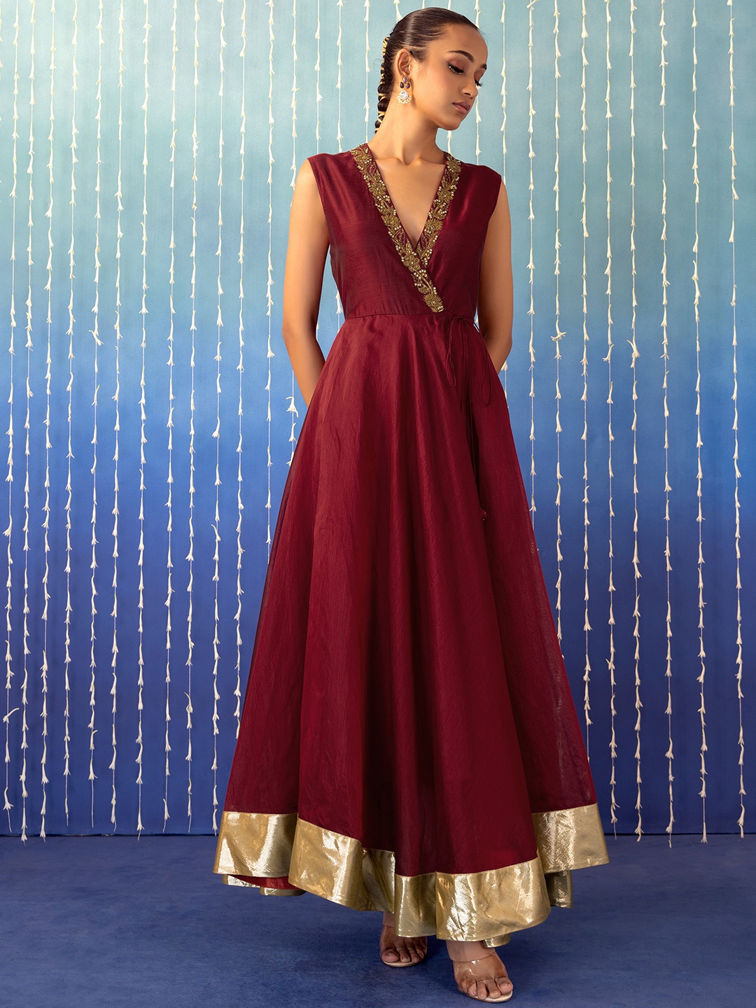 

Indya Luxe Yoke Design Angrakha Beads and Stones Anarkali Kurta With Churidar, Maroon