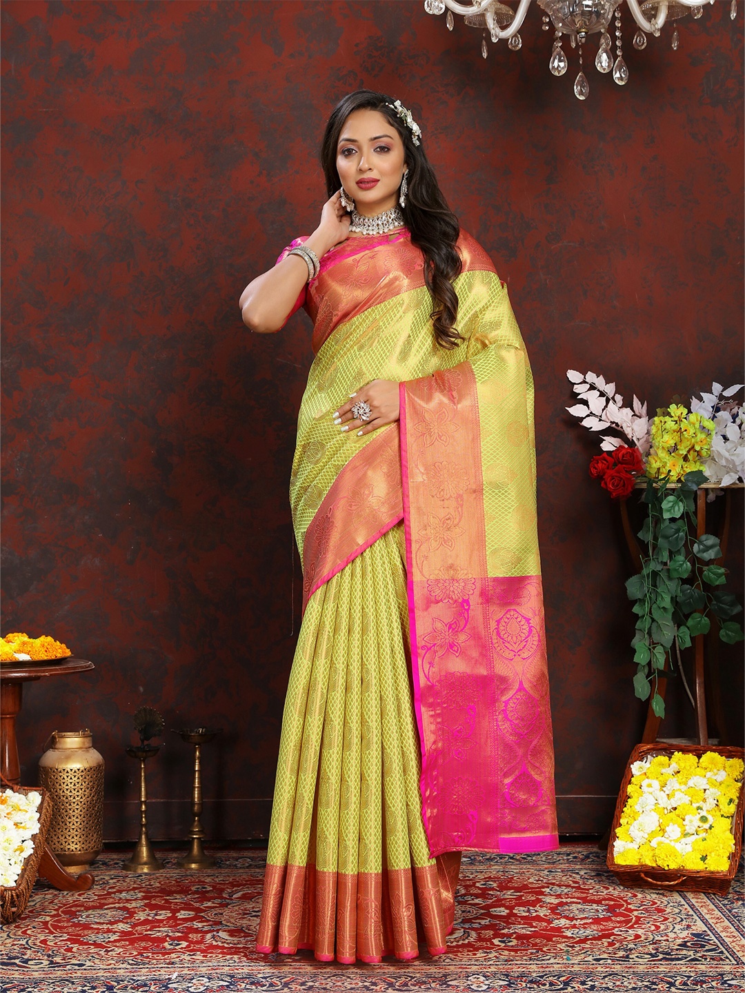 

bansari textiles Ethnic Motifs Woven Design Zari Silk Cotton Banarasi Saree, Yellow