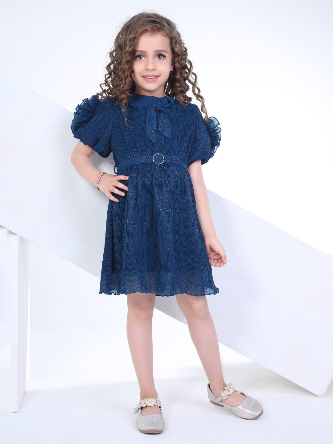 

Peppermint Self Design Puff Sleeve Knee Length Fit & Flare Dress, Teal