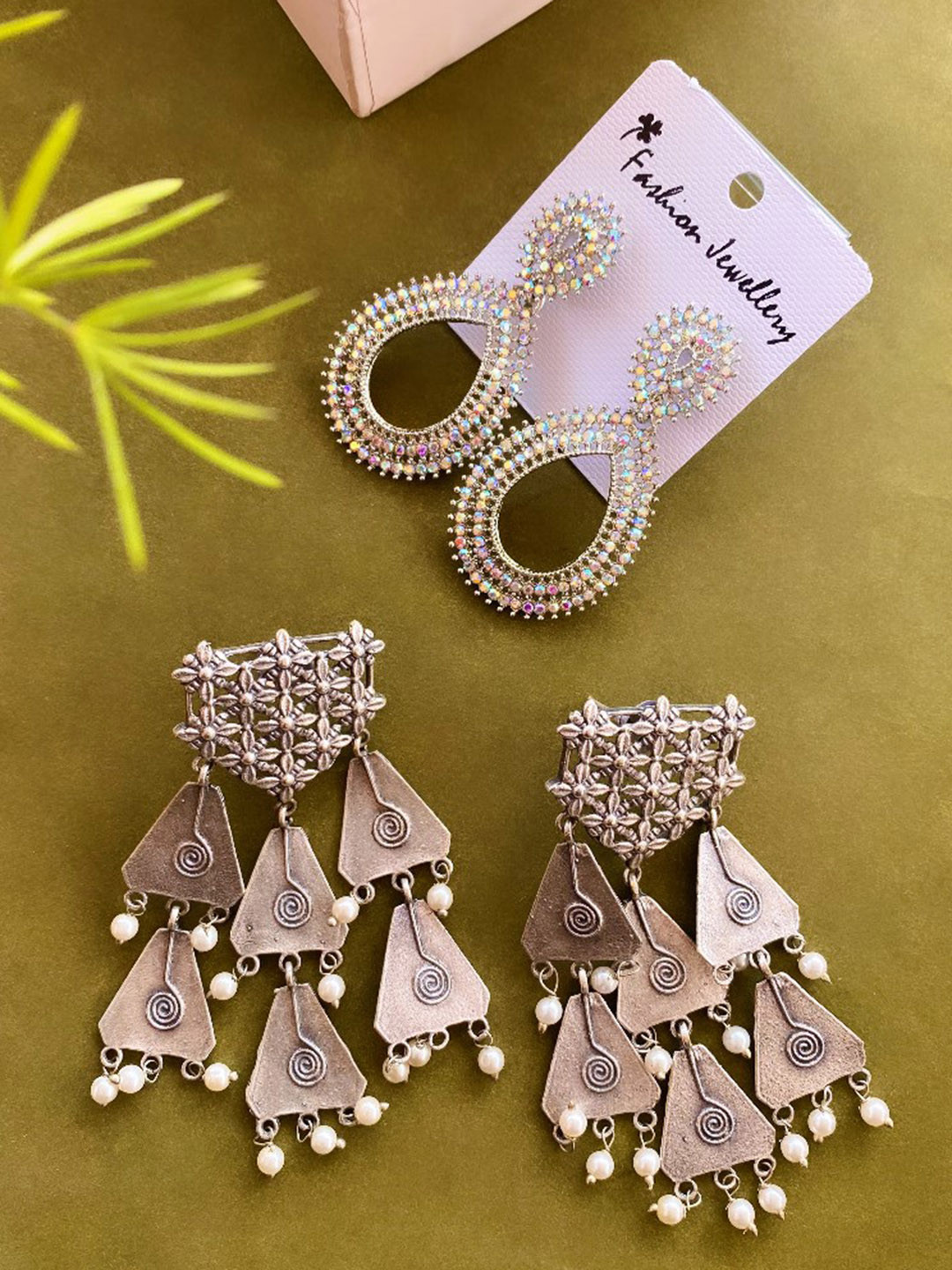 

ATIBELLE Set of 2 German Silver-Plated Classic Drop Earrings