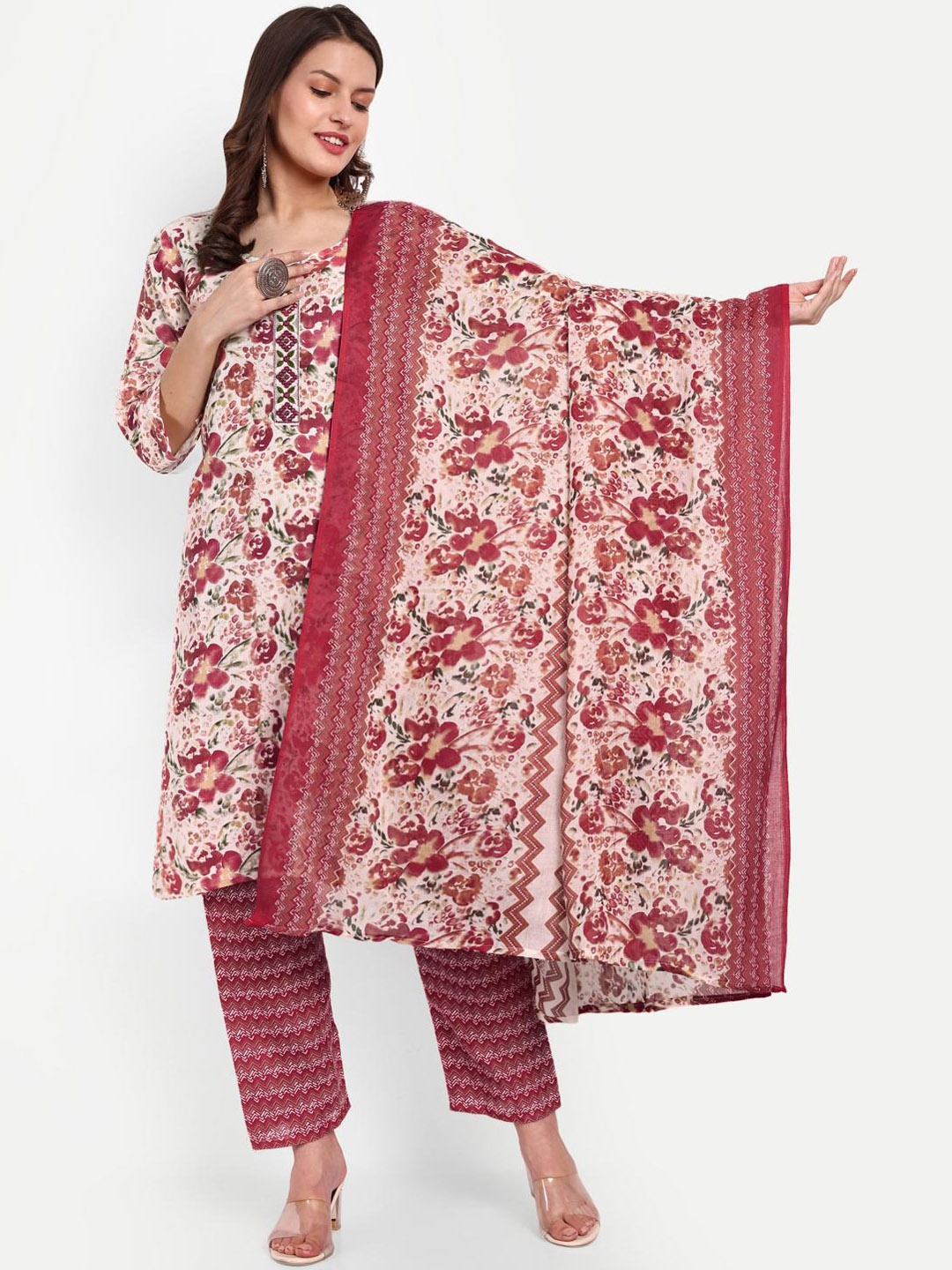 

GLITO Floral Printed Pure Cotton Kurta With Trousers & With Dupatta, Maroon