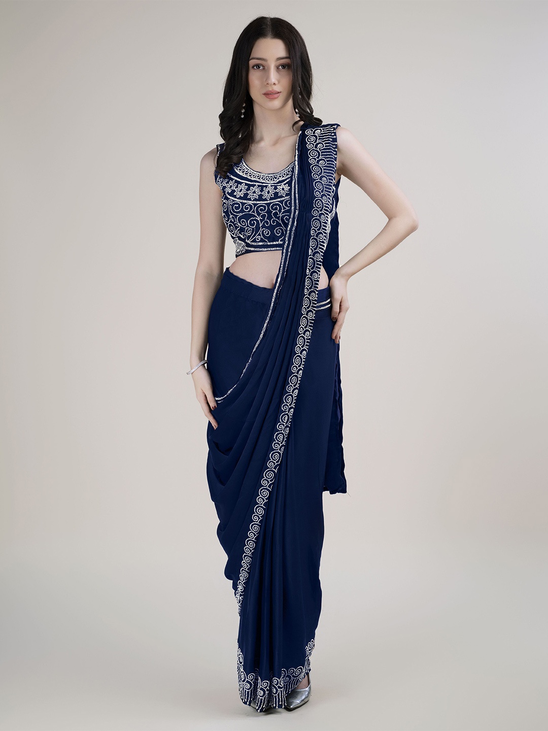 

AMOHA TRENDZ Floral Beads and Stones Satin Saree, Blue