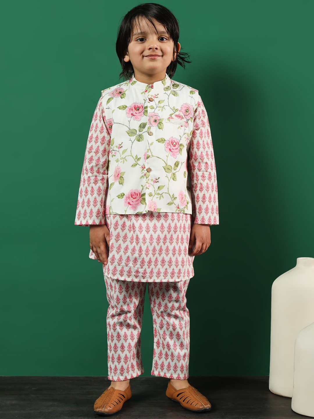 Readiprint Boys Printed Pure Cotton Kurta & Pyjamas With Nehru jacket, Pink