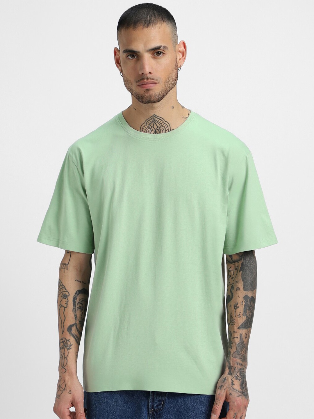 

VEIRDO Green Drop-Shoulder Sleeves Pure Cotton Oversized T-shirt