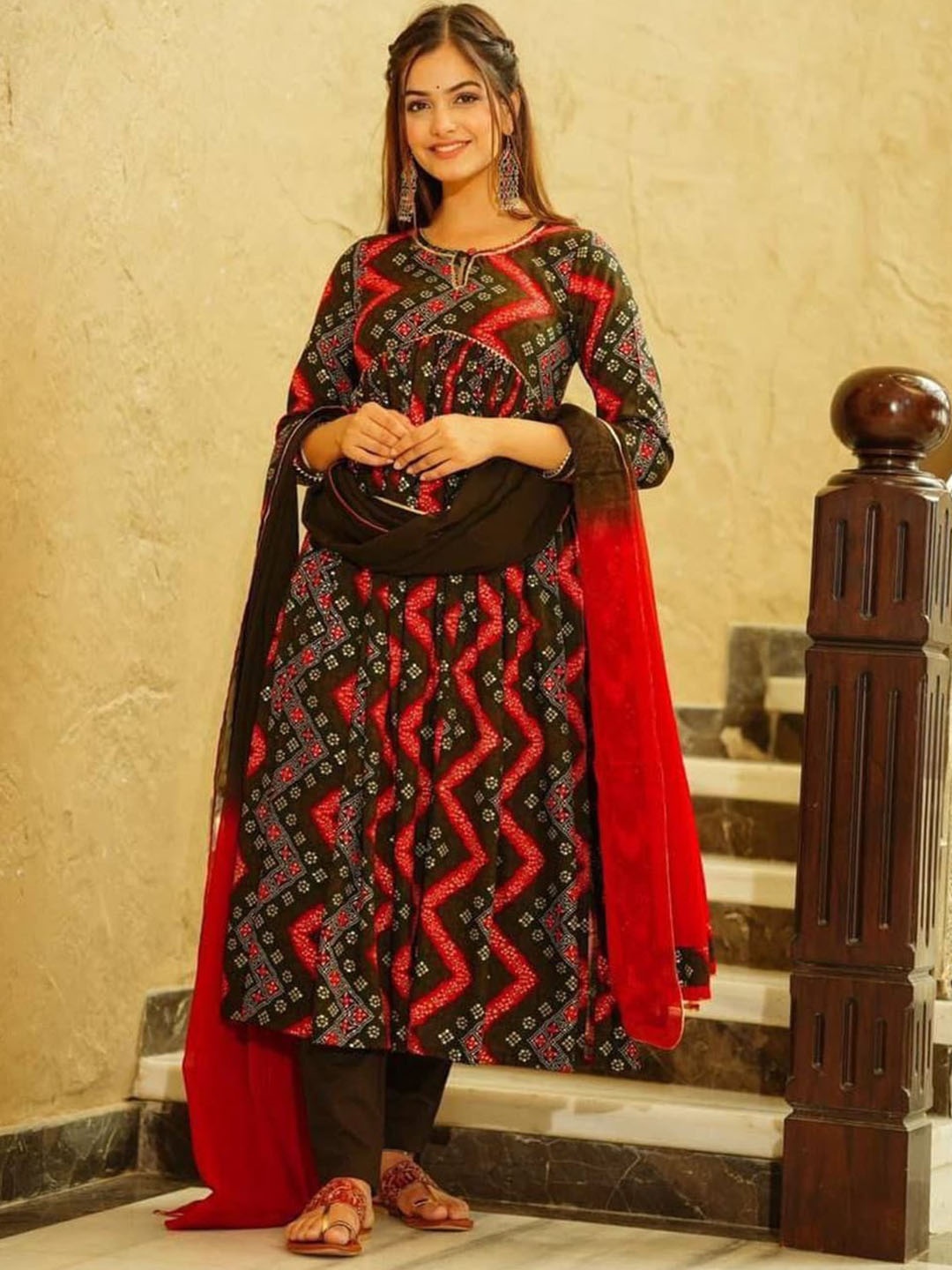 

BLACK SCISSOR Printed Kurta With Trouser & Dupatta, Green