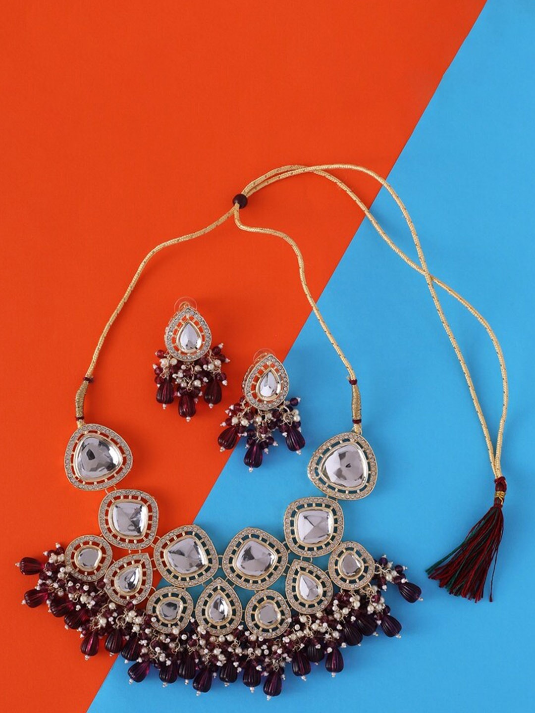 

Cierra Gold-Plated Kundan-Studded & Beads-Beaded Jewellery Set