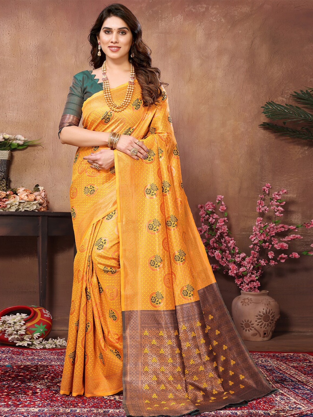 

vj fashion Woven Design Ethnic Motifs Zari Banarasi Saree, Yellow