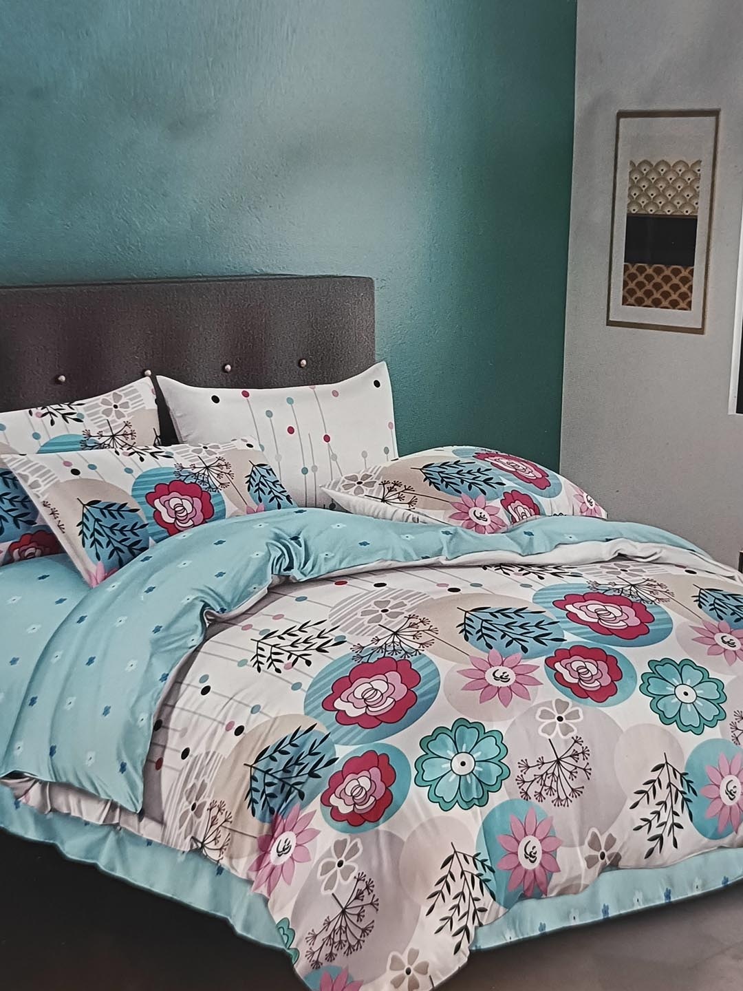 

Signature Blue 4 Pieces Floral Printed Double Queen Mild Winter Bedding Set