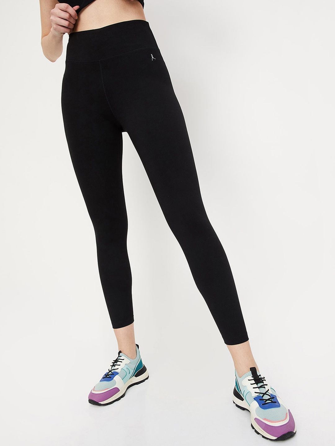 

max Women Slim-Fit Ankle-Length Gym Tights, Black