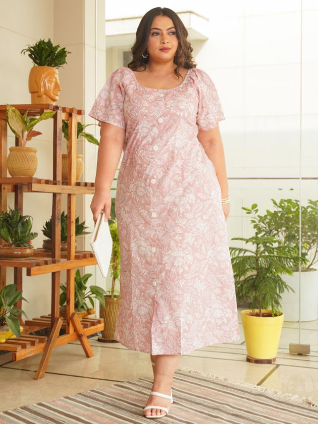 

NANGALIA RUCHIRA Plus Size Floral Print Round Neck Flared Sleeves A-Line Cotton Dress, Pink