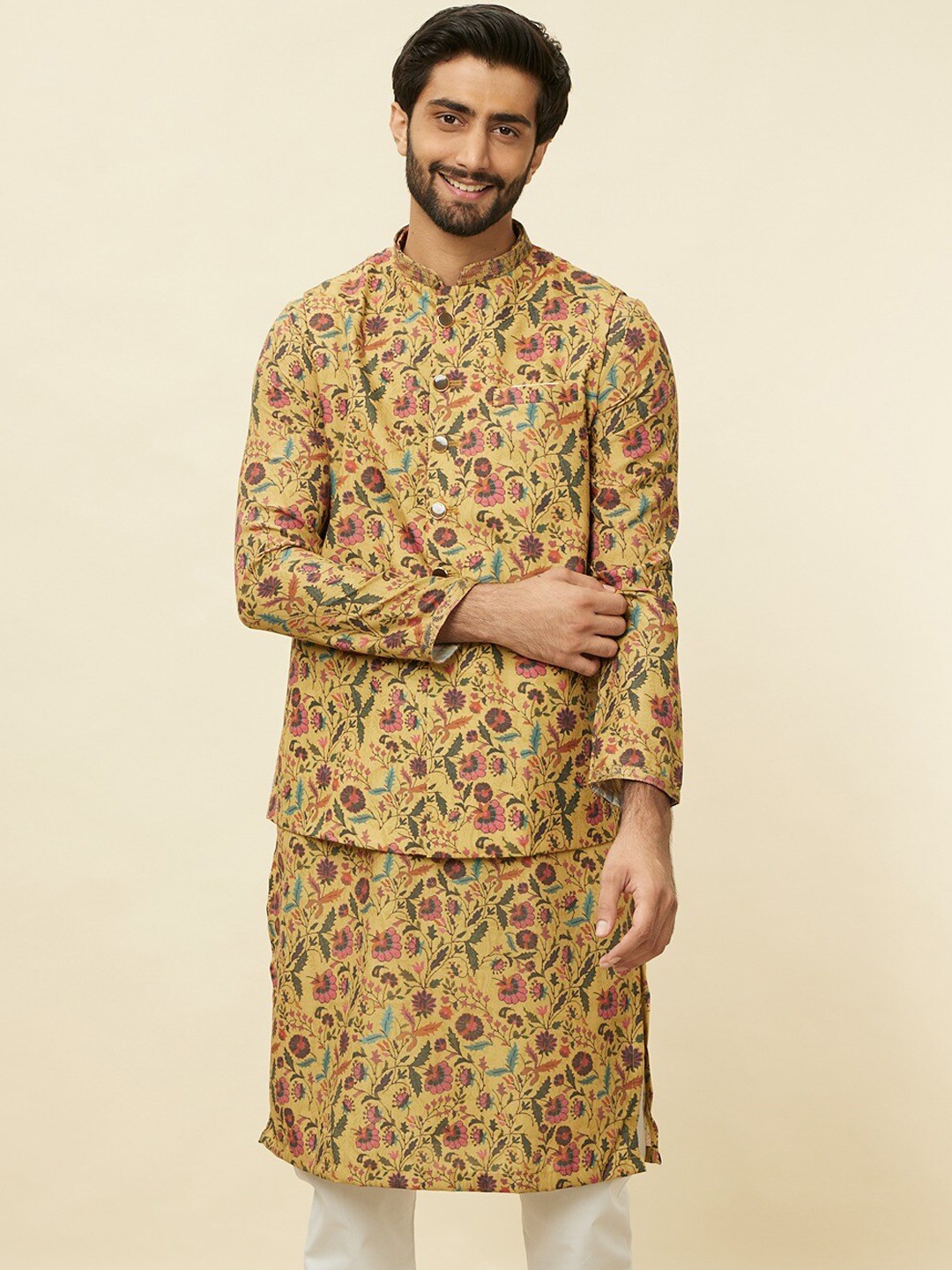 

Manyavar Printed Woven Nehru Jacket, Mustard