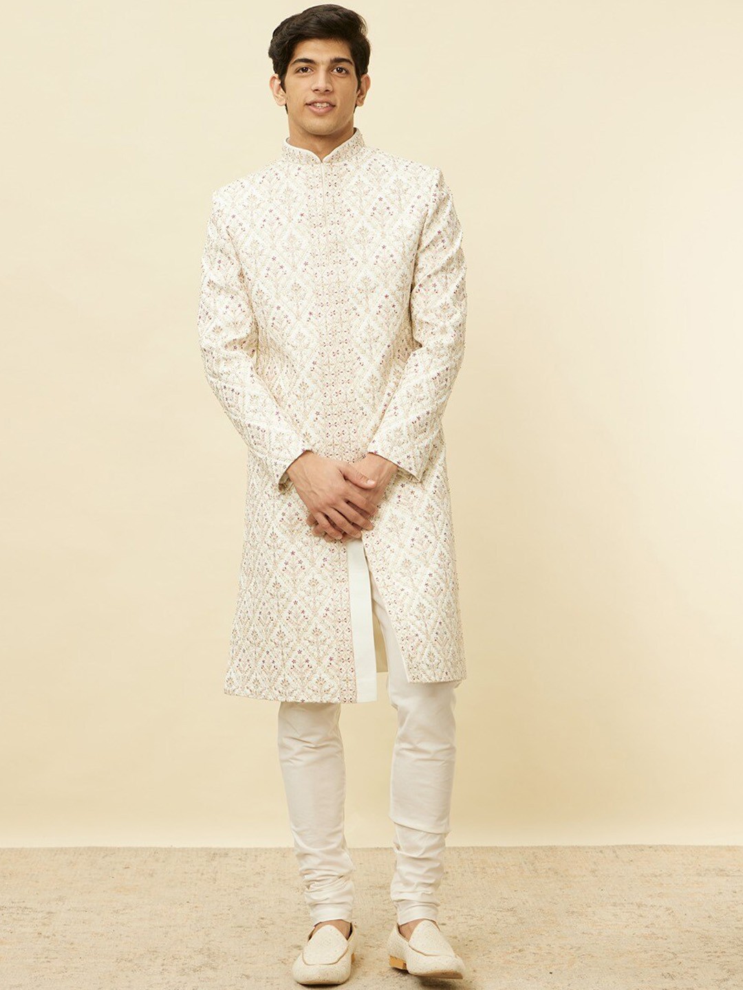 

Manyavar Men Self-Design Sherwani Set, White