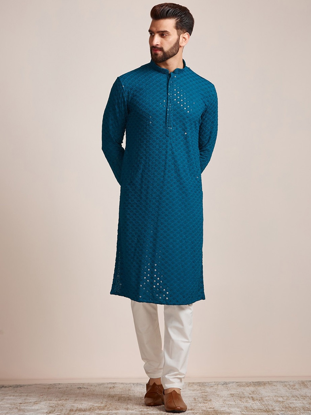 

Manyavar Ethnic Motifs Embroidered Mandarin Collar Mirror Work Straight Kurta, Blue
