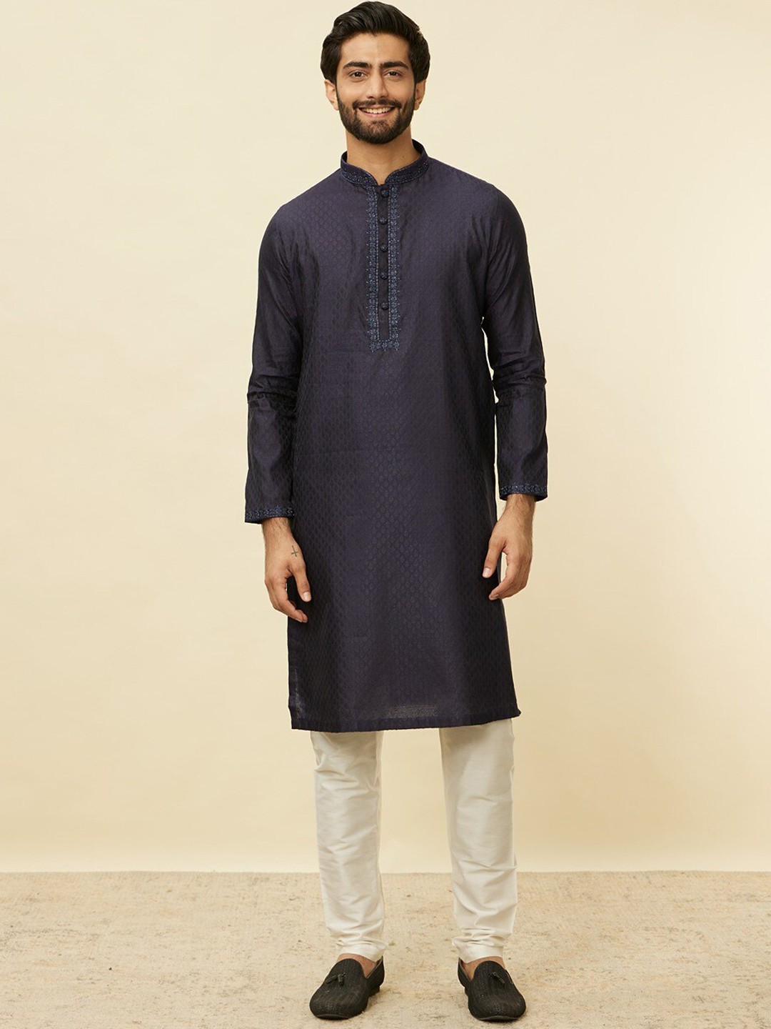 

Manyavar Ethnic Motifs Printed Regular Straight Kurta With Pyjamas, Blue