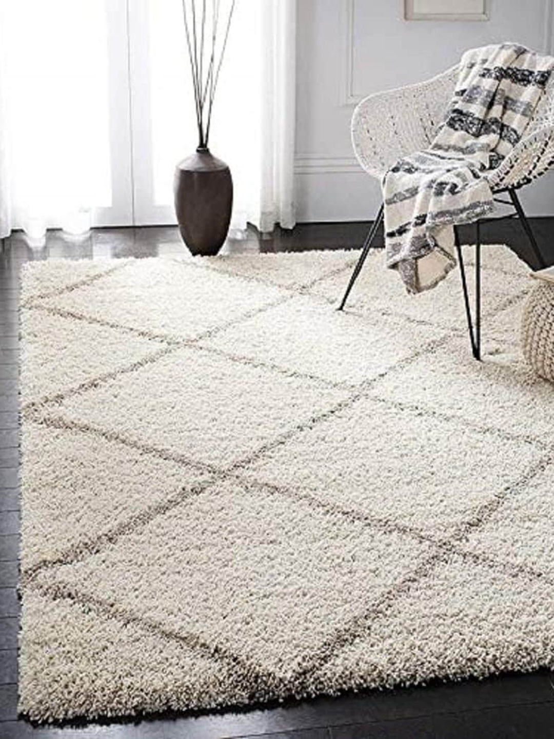 

AaHo Decor Cream Soft Shaggy Woolen Carpet