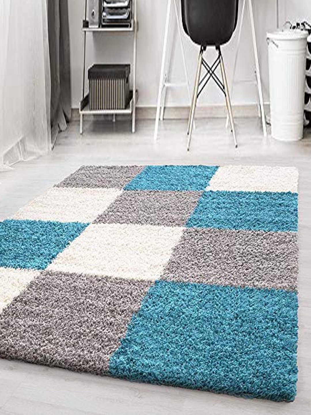 

AaHo Decor Blue & White Geometric Printed Carpets