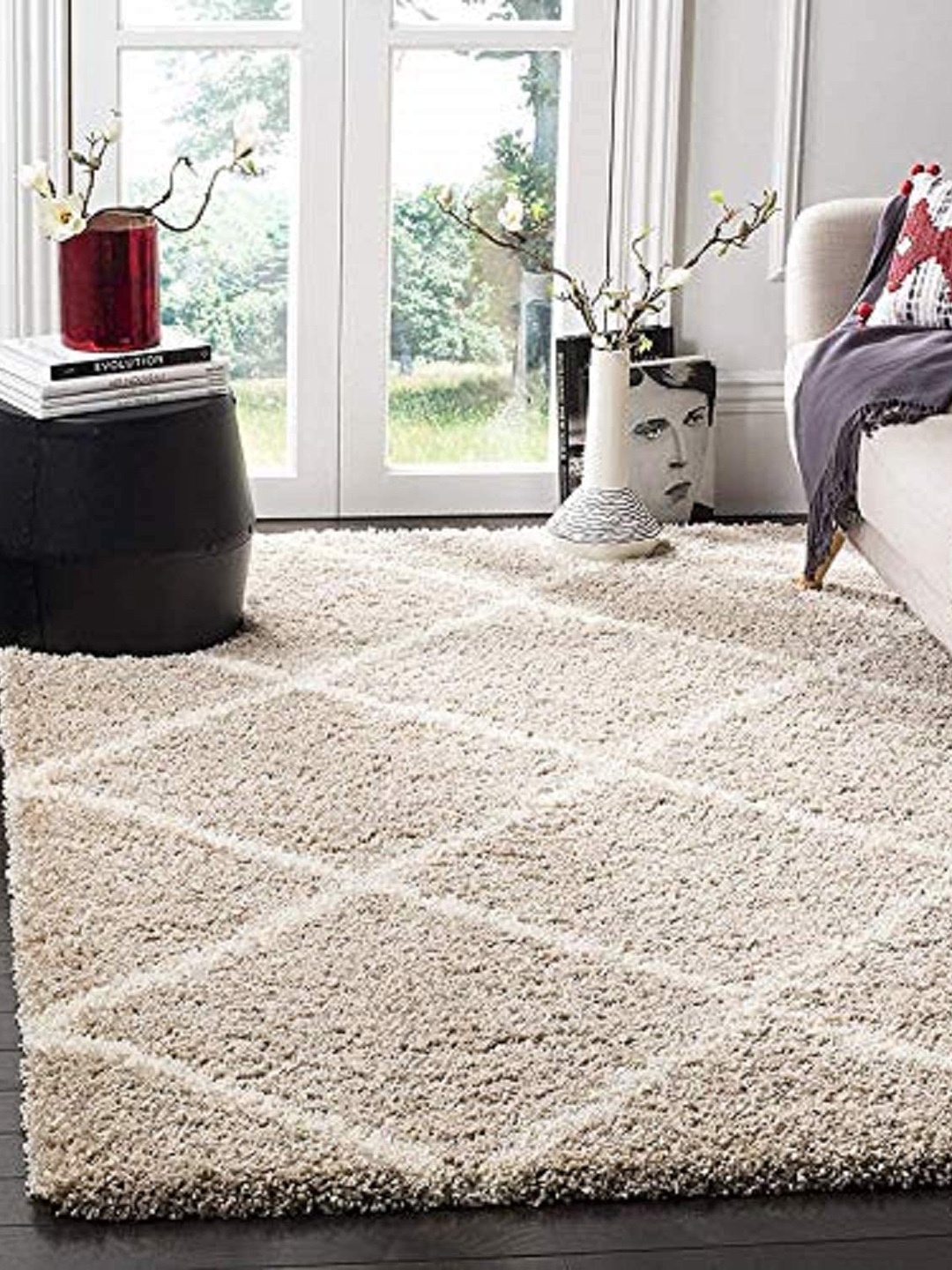 

AaHo Decor Beige & White Geometric Shaggy Woolen Carpets