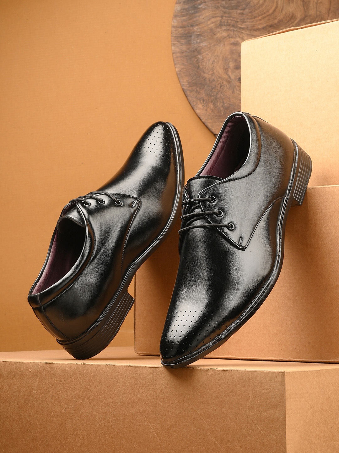 

BUCIK Men Derbys Formal Shoes, Brown