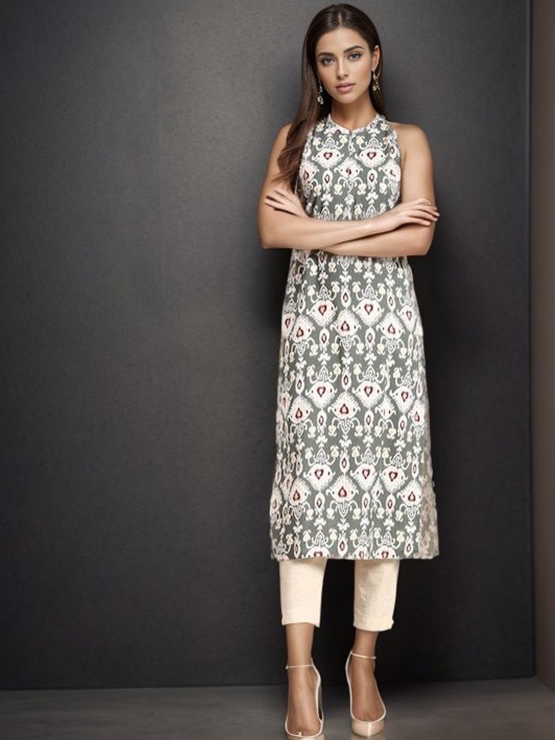 

KALINI Ethnic Motifs Printed Sleeveless Straight Kurta, Grey