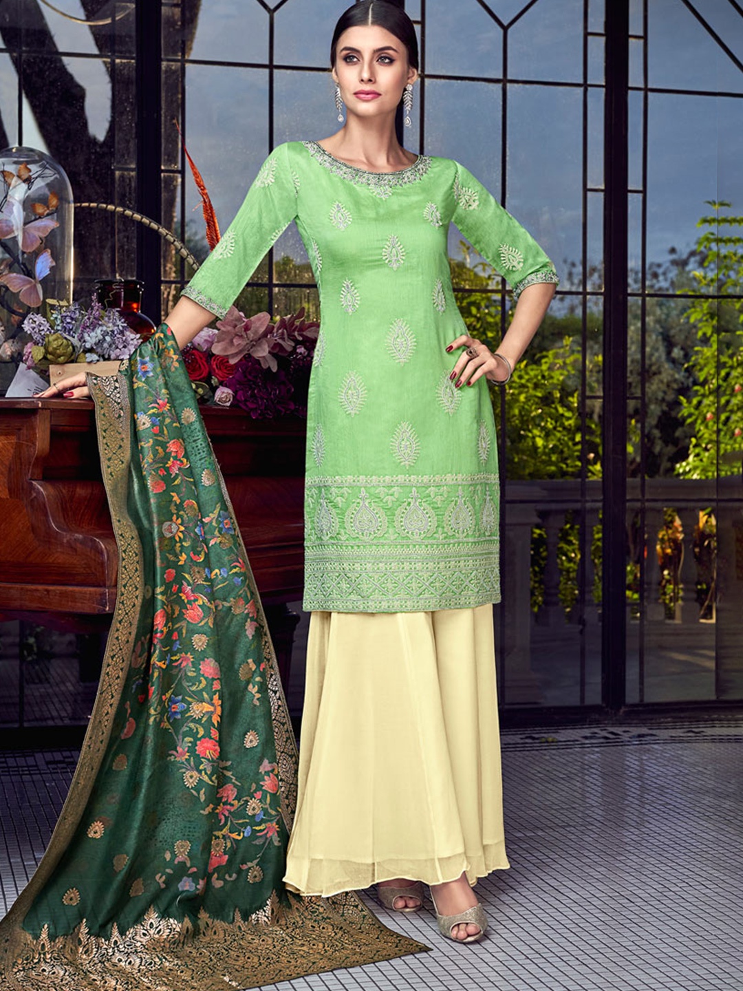 

Chandbaali Embroidered Art Silk Semi-Stitched Dress Material, Green