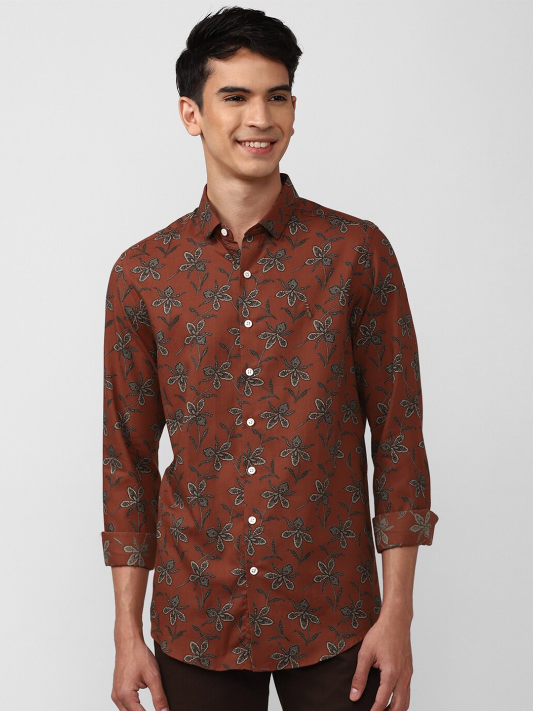 

SIMON CARTER LONDON Slim Fit Floral Printed Spread Collar Long Sleeves Cotton Casual Shirt, Red