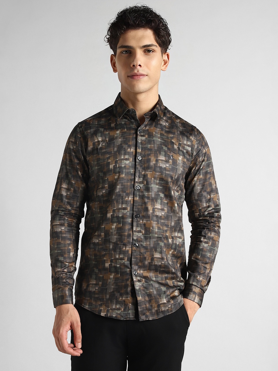 

SIMON CARTER LONDON Men Slim Fit Floral Opaque Printed Casual Shirt, Brown
