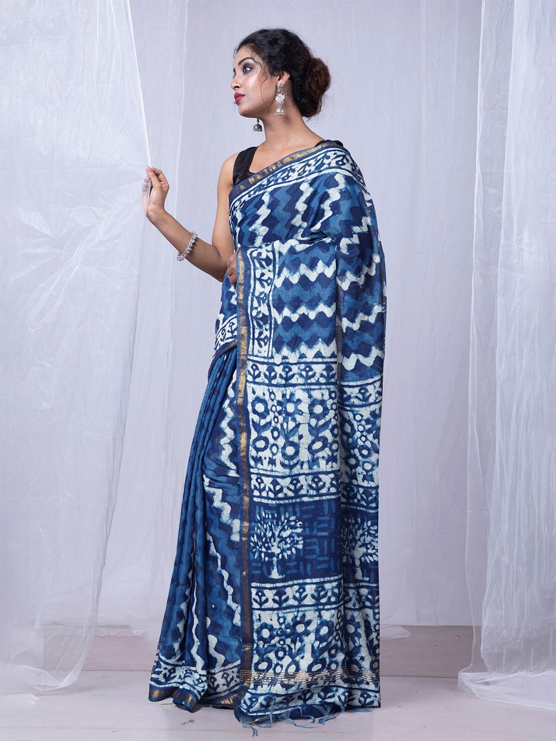 

Unnati Silks Ethnic Motifs Zari Silk Cotton Handloom Chanderi Saree, Blue