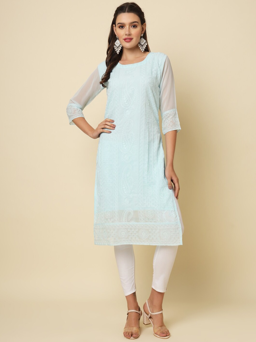 

VAIRAGEE Ethnic Motifs Embroidered Chikankari Georgette Kurta, Blue