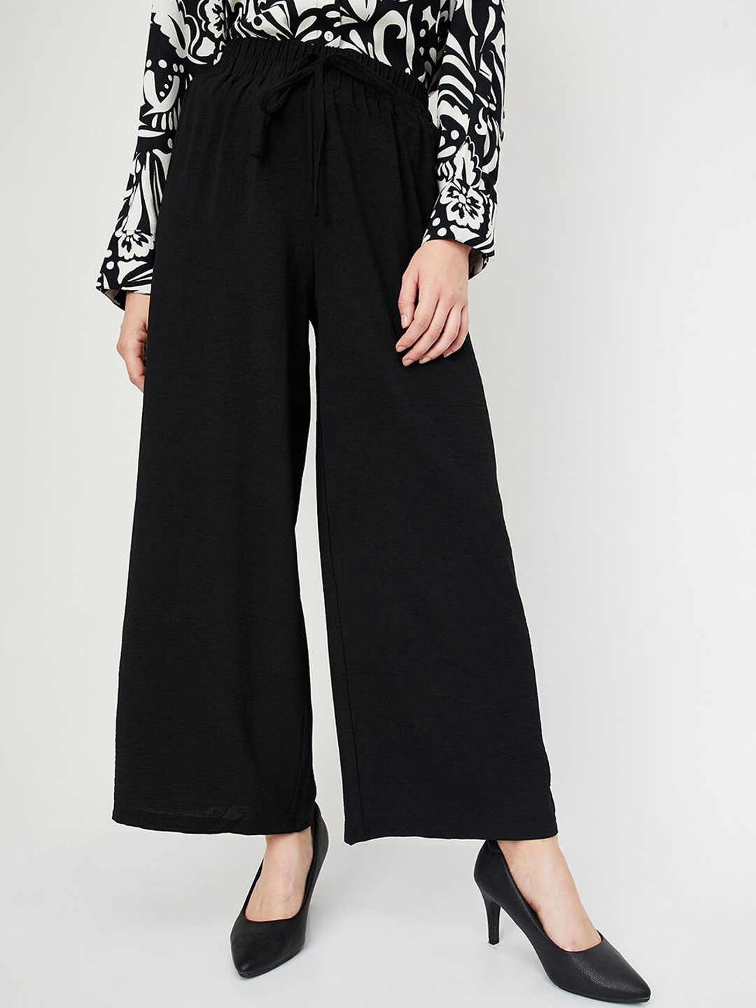 

max Women Mid-Rise Parallel Trousers, Black