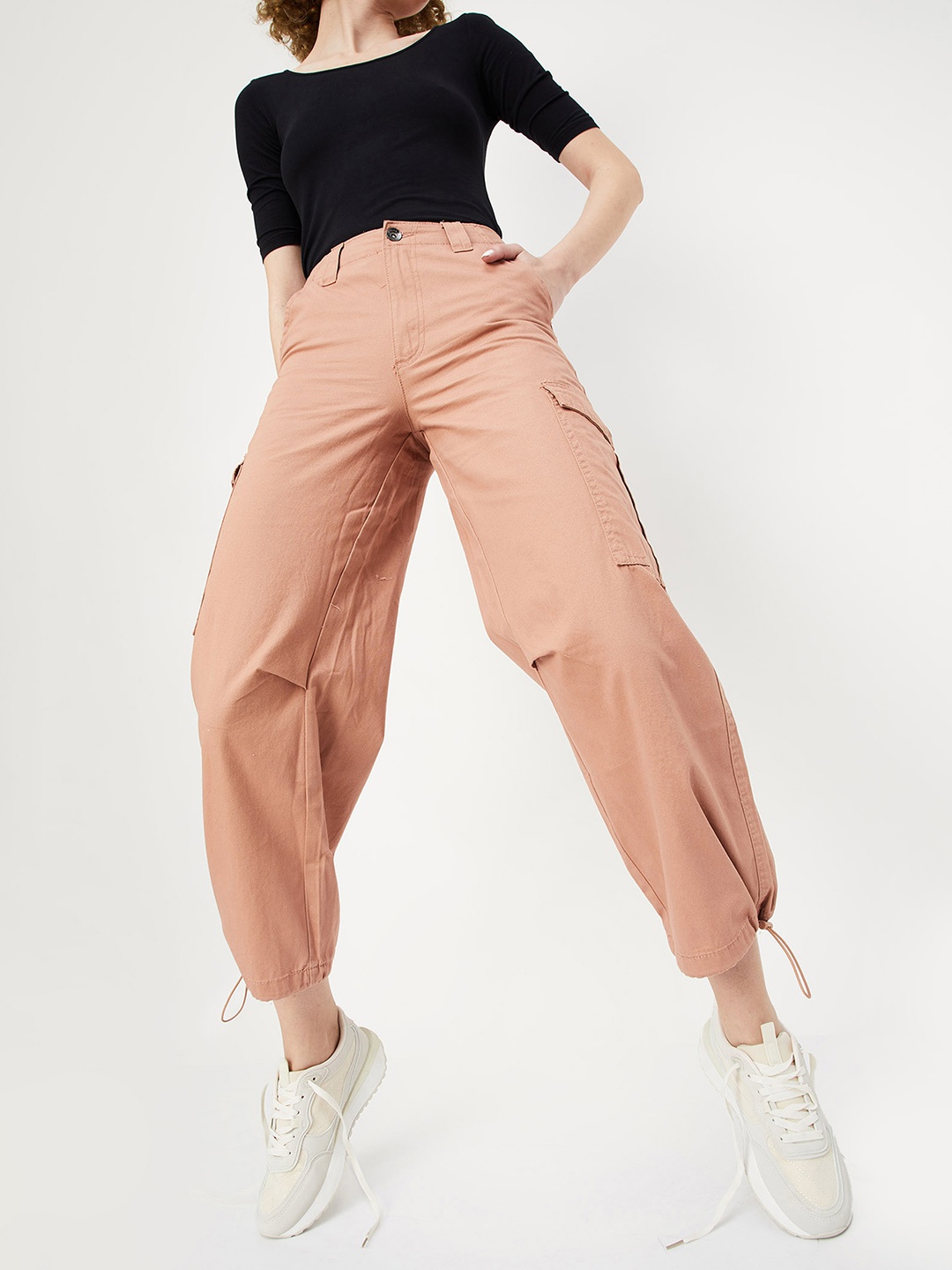 

max Women Trousers, Brown