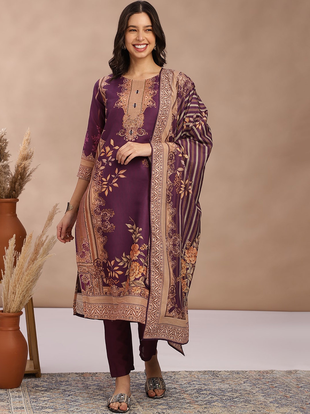 

FABMORA Women Floral Printed Regular Pure Silk Kurta with Trousers & With Dupatta, Purple