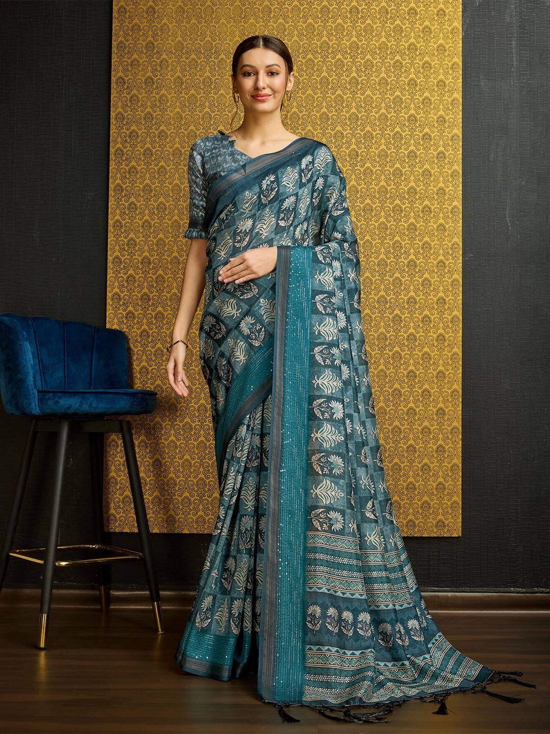 

Mitera Ethnic Motifs Pure Silk Saree, Teal