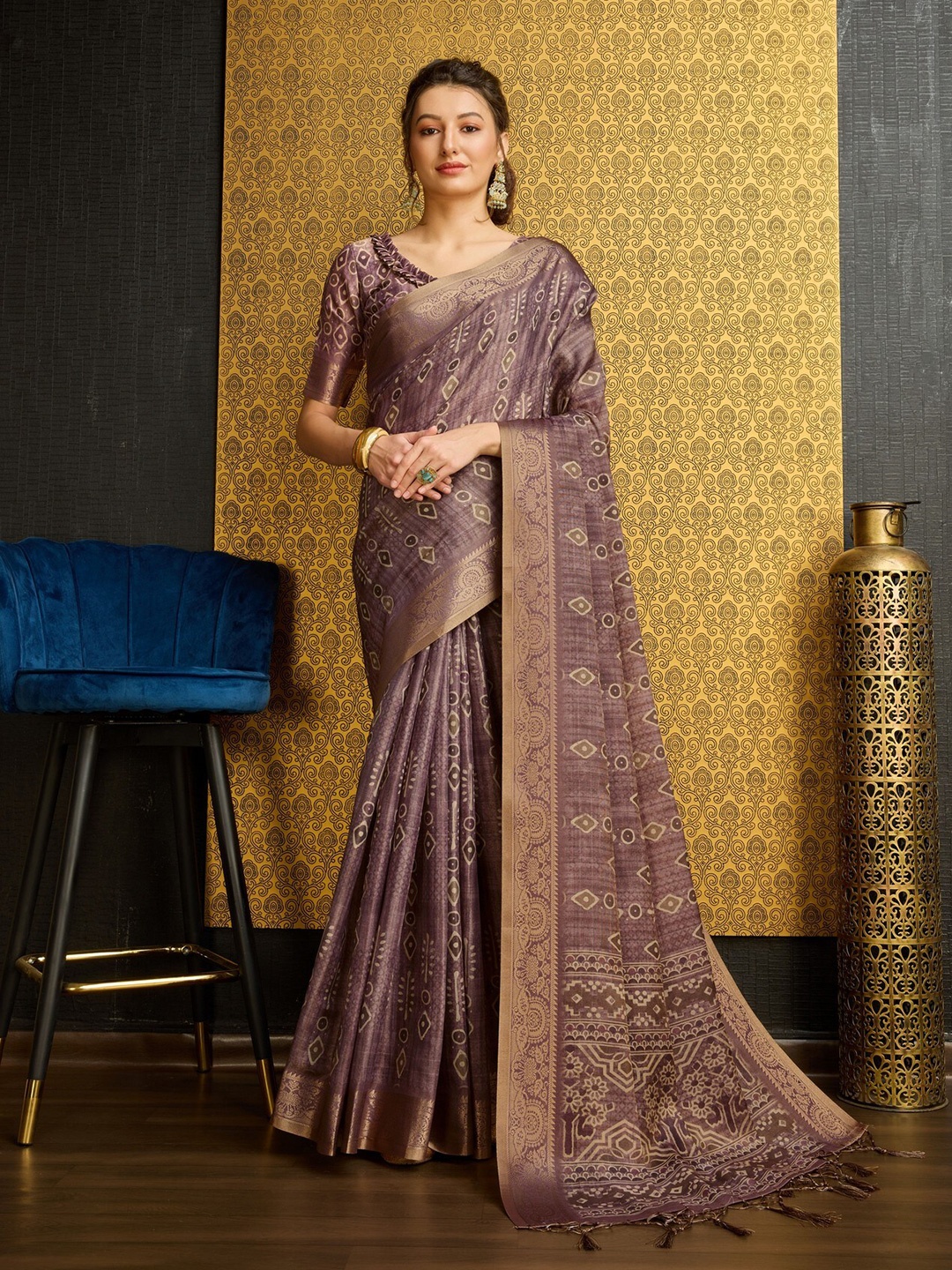 

Mitera Ethnic Motifs Zari Pure Silk Saree, Brown