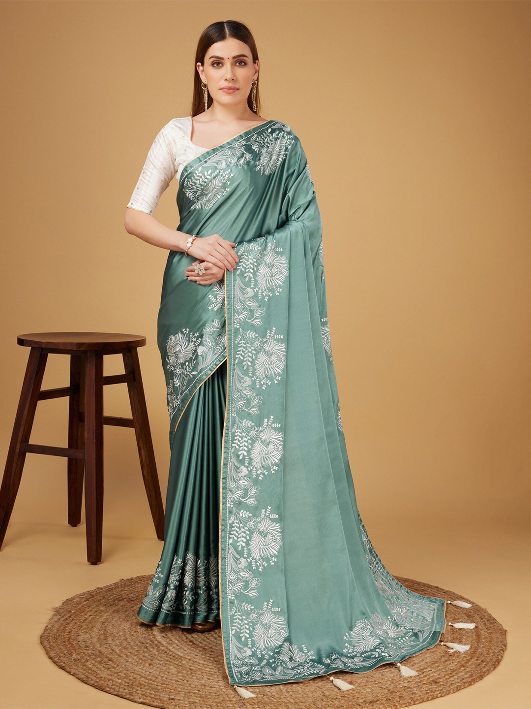 

Mitera Embroidered Satin Saree, Teal