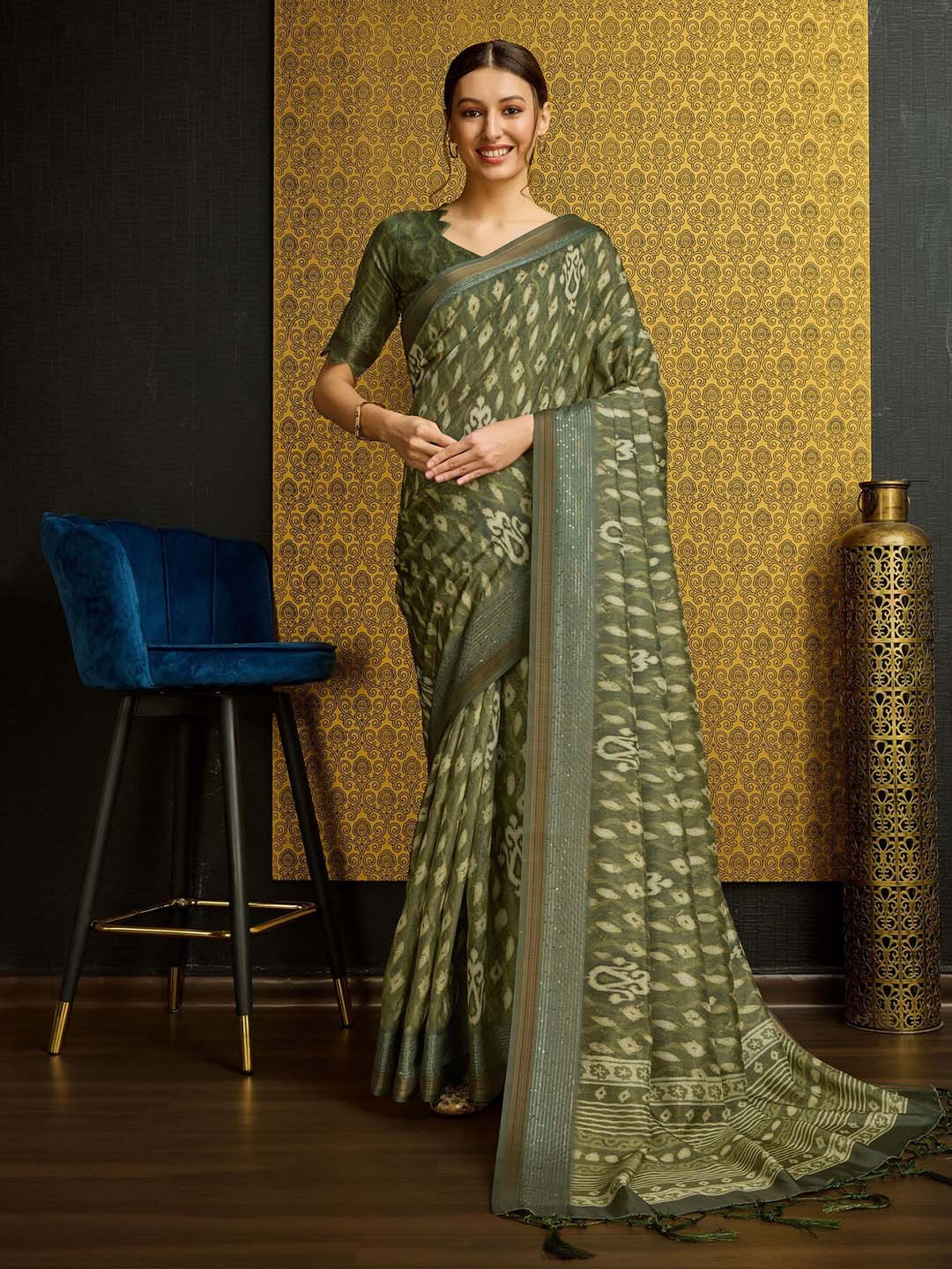 

Mitera Ethnic Motifs Zari Pure Silk Saree, Olive
