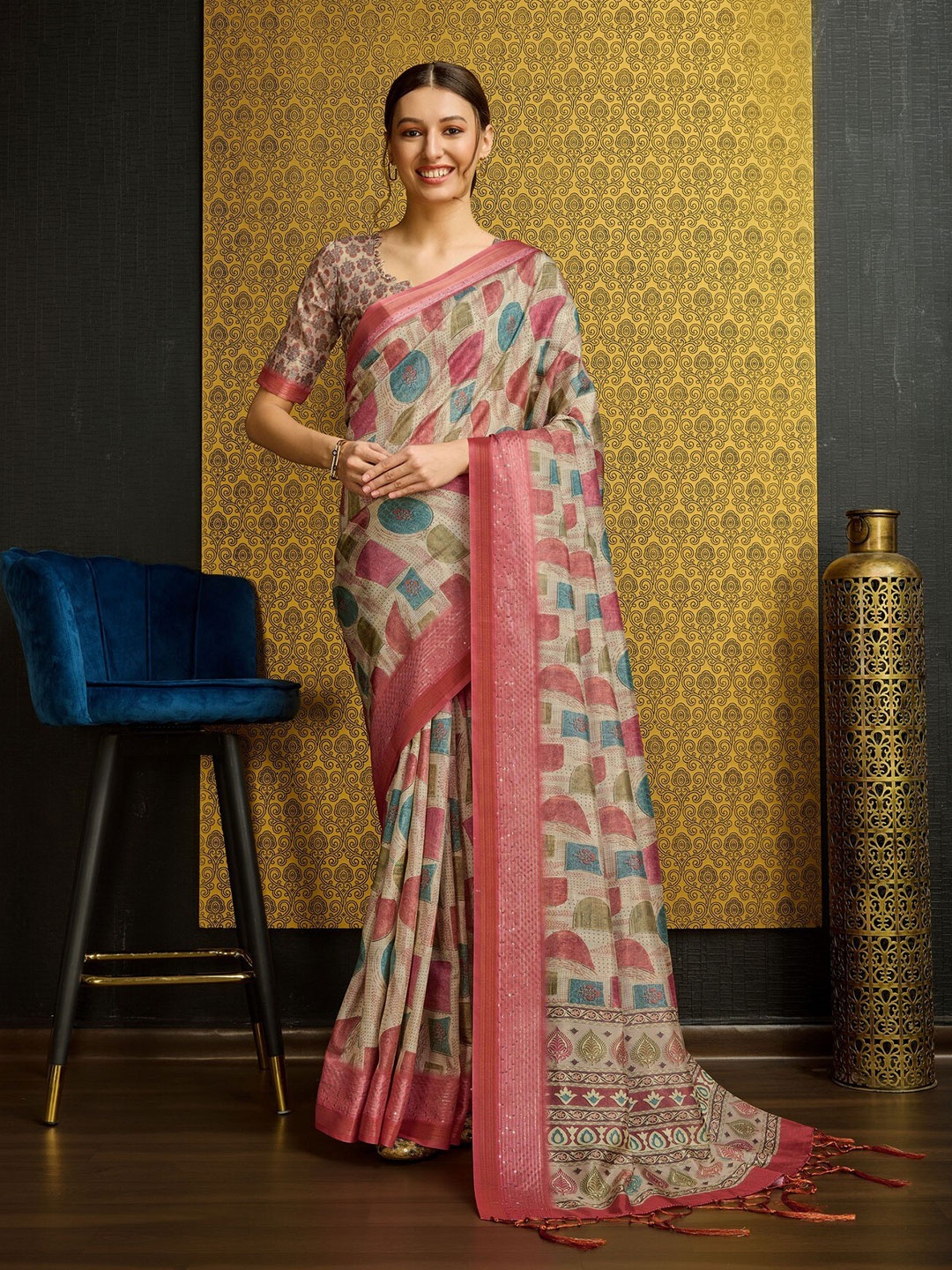 

Mitera Embroidered Sequinned Pure Silk Saree, Pink
