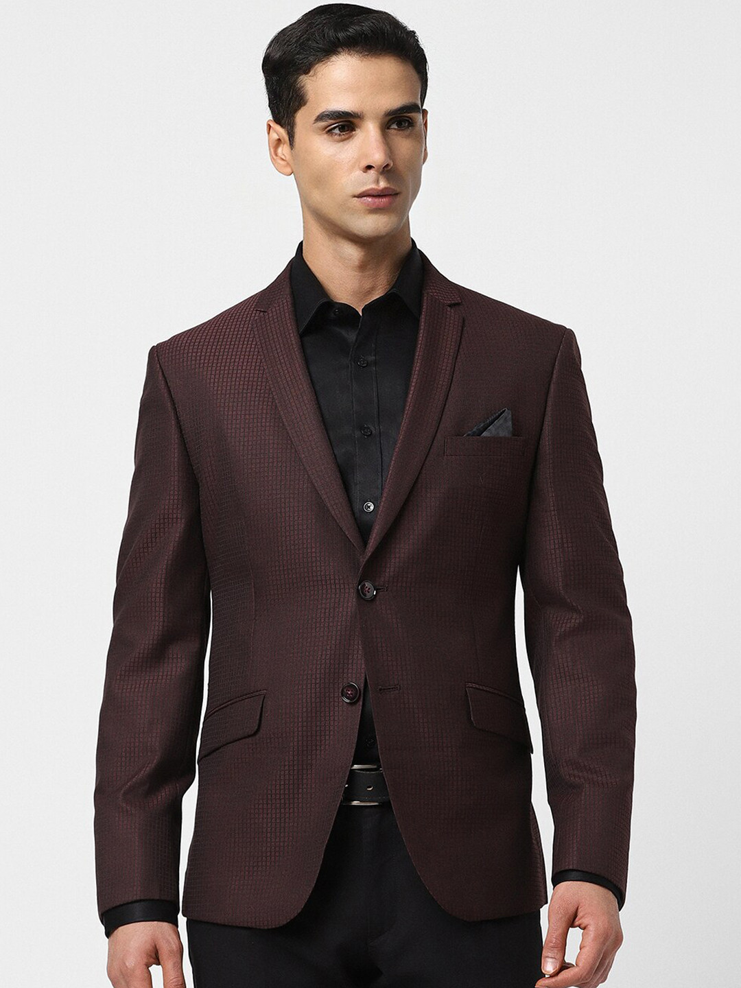 

V Dot Men Checked Slim-Fit Single-Breasted Blazer, Brown