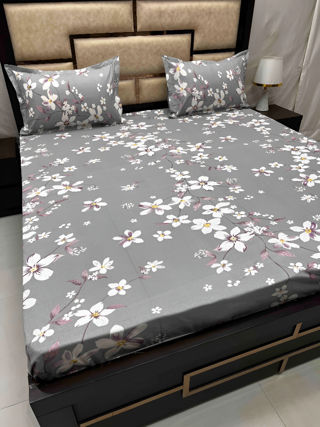 

Pure Decor Grey & White Floral Queen Bedsheet with 2 Pillow Covers