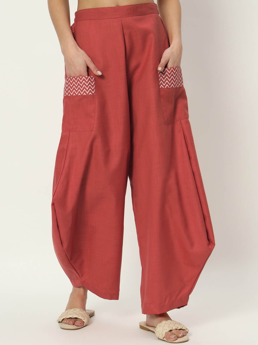 

9rasa Women Relaxed Loose Fit High-Rise Trousers, Coral