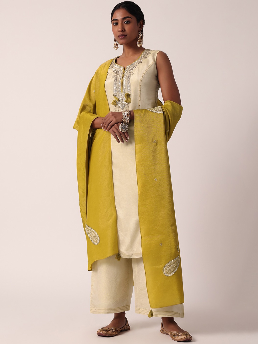 

KALKI Fashion Women Ethnic Motifs Yoke Design Regular Thread Work Kurta with Palazzos & With Dupatta, Yellow